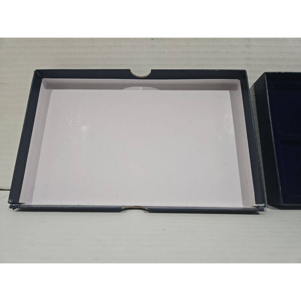 Coin Display Box - Picture 4 of 6